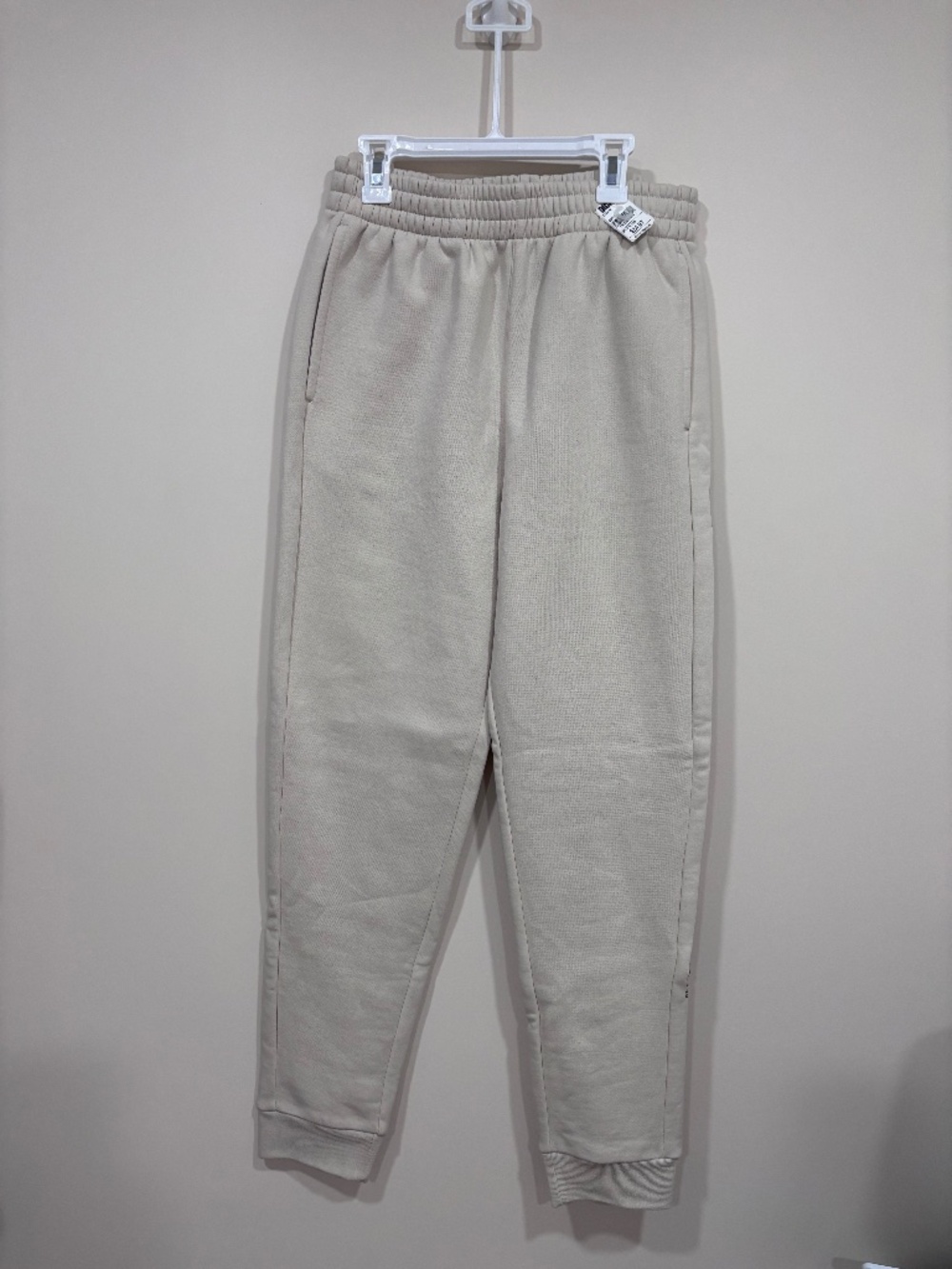 BOY'S CARHART SWEAT PANTS SIZE MEDIUM